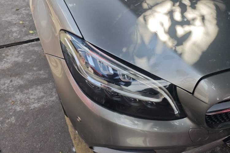 Used Mercedes-Benz C-Class 2019 C 180 L Fashion Edition Sport Version Right Front Headlight