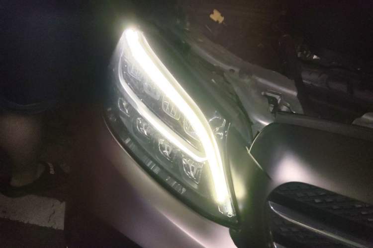 Used Mercedes-Benz C-Class 2019 C 260 Sport Edition Right Front Headlight