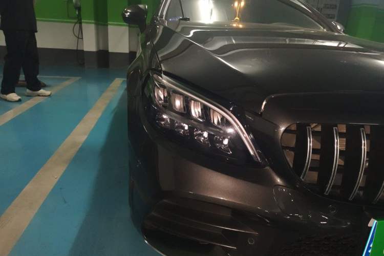Used Mercedes-Benz C-Class 2019 C 260 Coupe Right Front Headlight