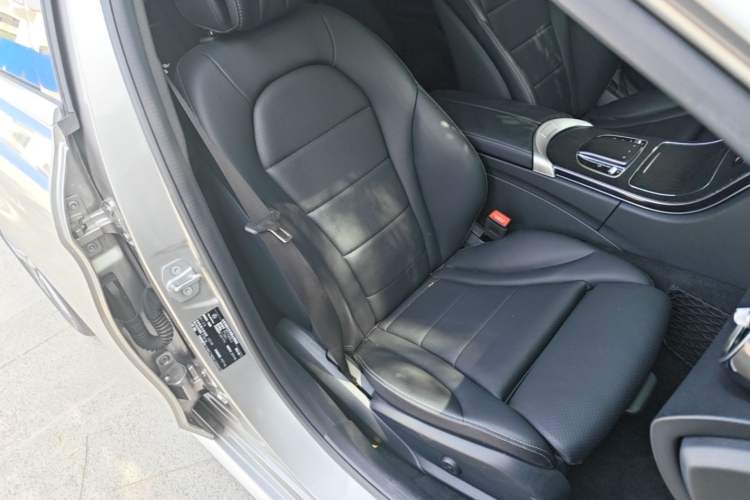 Used Mercedes-Benz C-Class 2019 Restyled C 260 L Sport Edition Right Front Seat