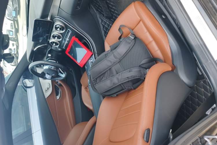 Used Mercedes-Benz C-Class 2019 C 260 4MATIC Coupe Right Front Seat