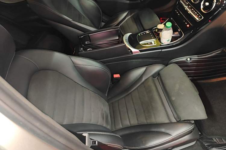 Used Mercedes-Benz C-Class 2019 C 260 Sport Edition Right Front Seat