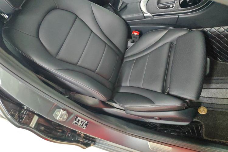 Used Mercedes-Benz C-Class 2019 C 260 Estate Right Front Seat
