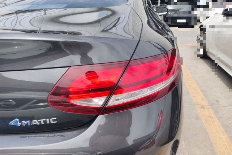 Used Mercedes-Benz C-Class 2019 C 260 4MATIC Coupe Right Rear Taillight