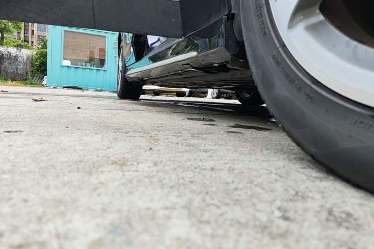 Used Mercedes-Benz C-Class 2019 C 260 L Sport Edition Right Side Sill