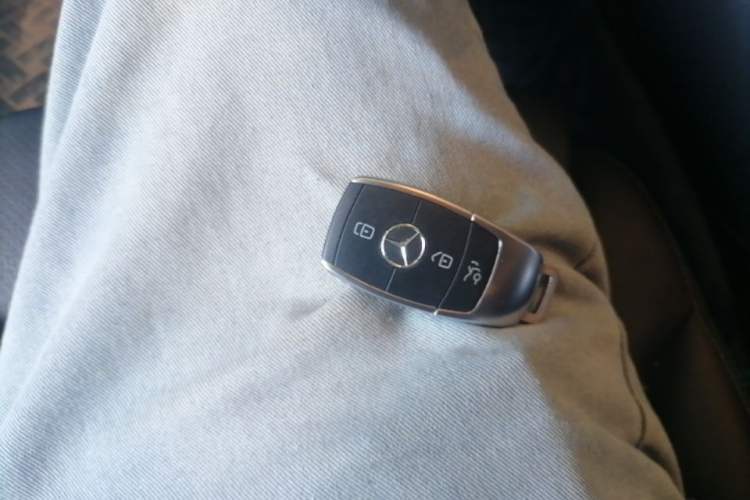 Used Mercedes-Benz C-Class 2019 C 180 L Fashion Edition Sport Version Vehicle Key