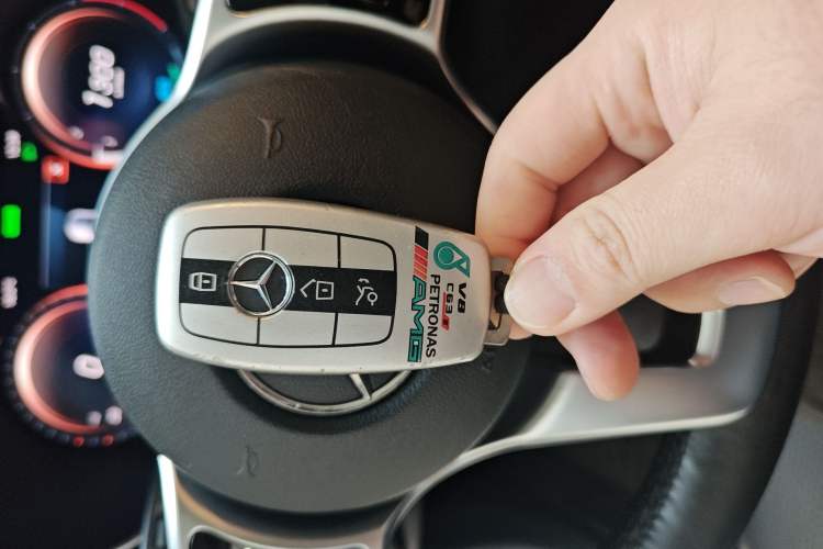 Used Mercedes-Benz C-Class 2019 C 260 Estate Vehicle Key