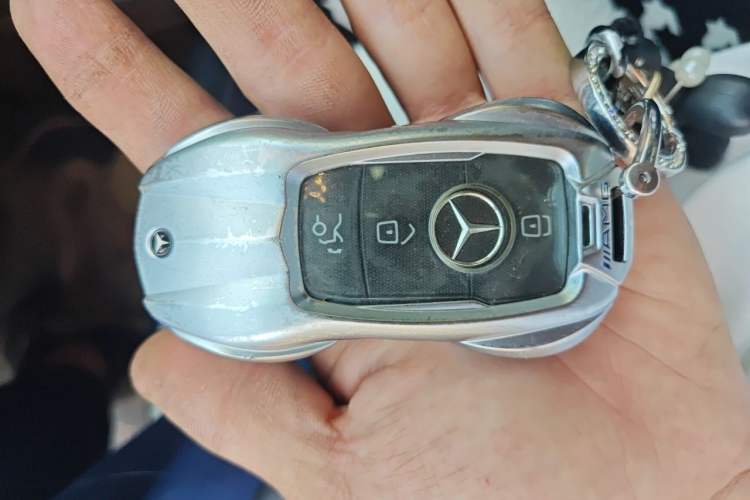 Used Mercedes-Benz C-Class 2019 C 180 L Fashion Edition Sport Version Vehicle Key