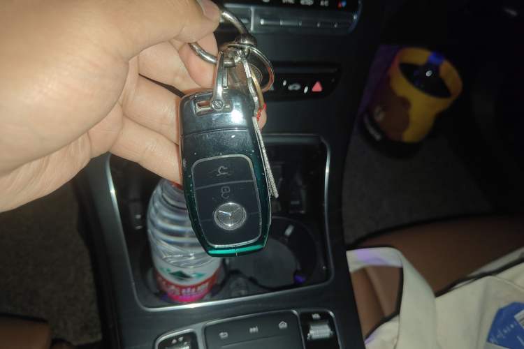 Used Mercedes-Benz C-Class 2019 C 260 Coupe Vehicle Key