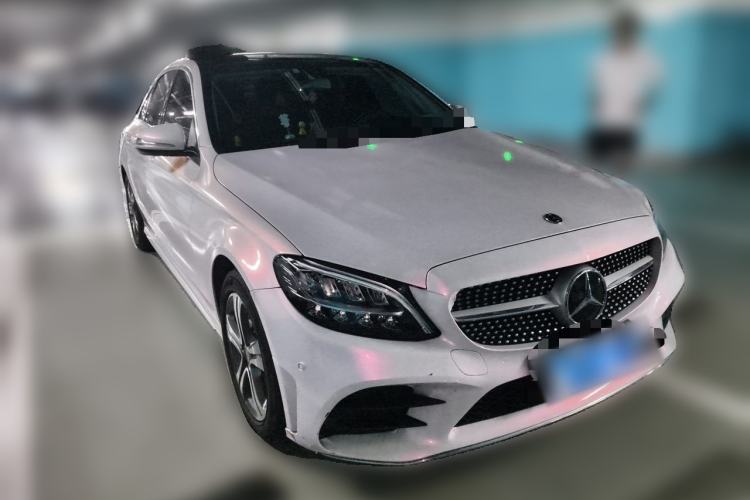 Used Mercedes-Benz C-Class 2019 Restyled C 260 L Sport Edition Front Right 45 Deg