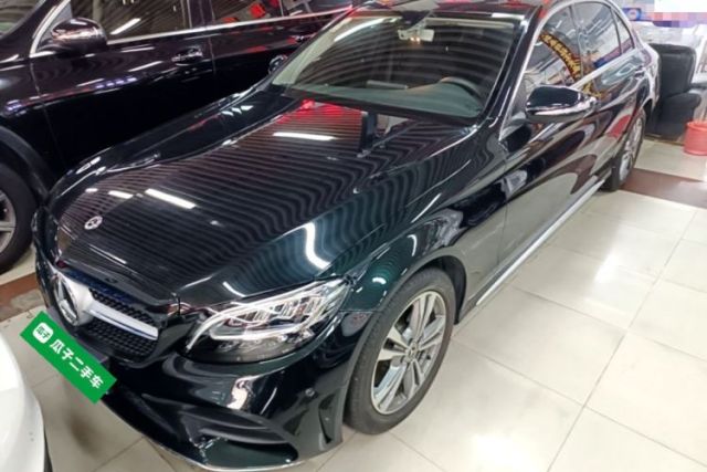 Ojetý Mercedes-Benz C-Class 2019 C 180 L Fashion Edition Sport Version