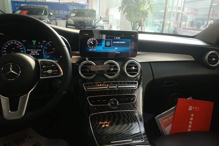 Used Mercedes-Benz C-Class 2019 C 260 Estate Audio And AC Panel