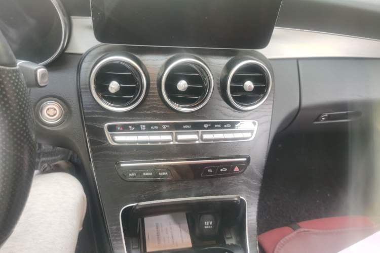 Used Mercedes-Benz C-Class 2019 C 260 Sport Edition Audio And AC Panel
