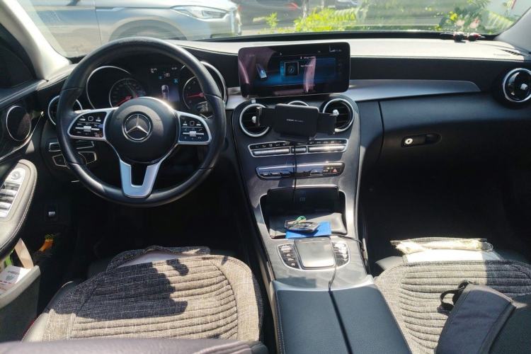 Used Mercedes-Benz C-Class 2019 C 260 L Sport Edition Center Console