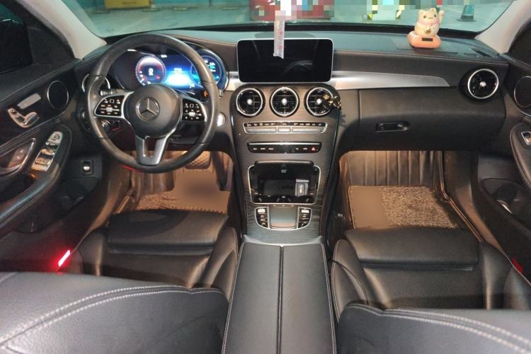 Used Mercedes-Benz C-Class 2019 Restyled C 260 L Sport Edition Center Console