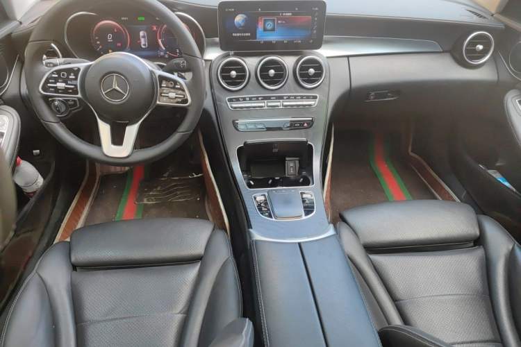 Used Mercedes-Benz C-Class 2019 Restyled C 260 L Sport Edition Center Console