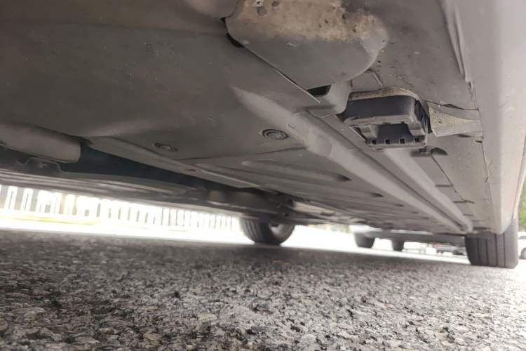 Used Mercedes-Benz C-Class 2019 C 260 L 4MATIC Sport Edition Chassis Front Left