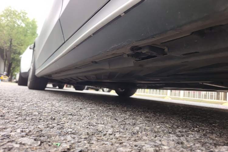 Used Mercedes-Benz C-Class 2019 C 260 L 4MATIC Sport Edition Chassis Rear Left