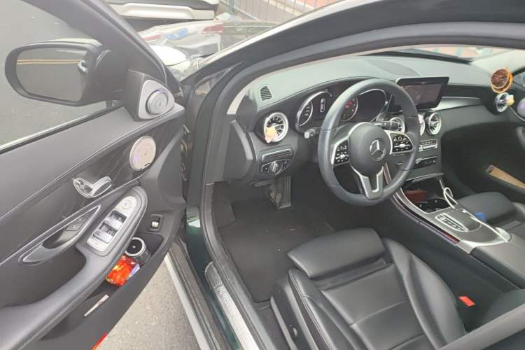 Used Mercedes-Benz C-Class 2019 C 180 L Fashion Edition Sport Version Driver Seat