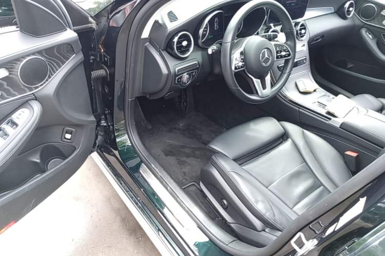 Used Mercedes-Benz C-Class 2019 C 260 L Sport Edition Driver Seat