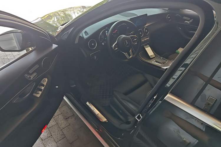 Used Mercedes-Benz C-Class 2019 C 260 L Sport Edition Driver Seat