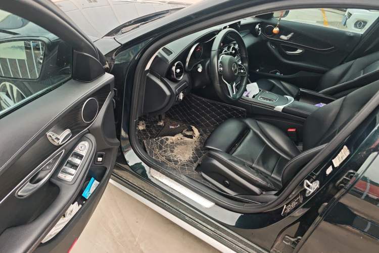 Used Mercedes-Benz C-Class 2019 C 180 L Fashion Edition Sport Version Driver Seat