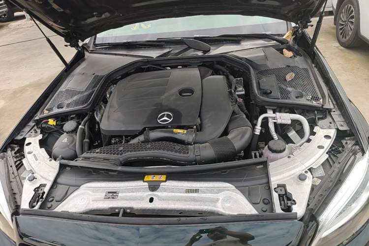 Used Mercedes-Benz C-Class 2019 Restyled C 260 L Sport Edition Engine Bay