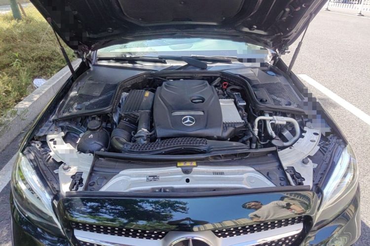 Used Mercedes-Benz C-Class 2019 C 180 L Fashion Edition Sport Version Engine Bay