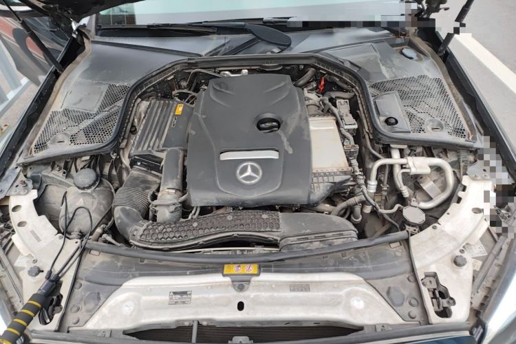 Used Mercedes-Benz C-Class 2019 C 180 L Fashion Edition Sport Version Engine Bay