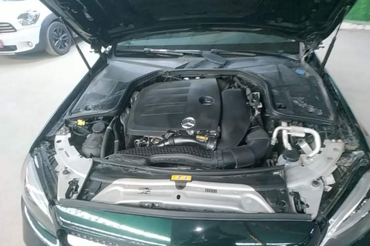 Used Mercedes-Benz C-Class 2019 Restyled C 260 L Sport Edition Engine Bay