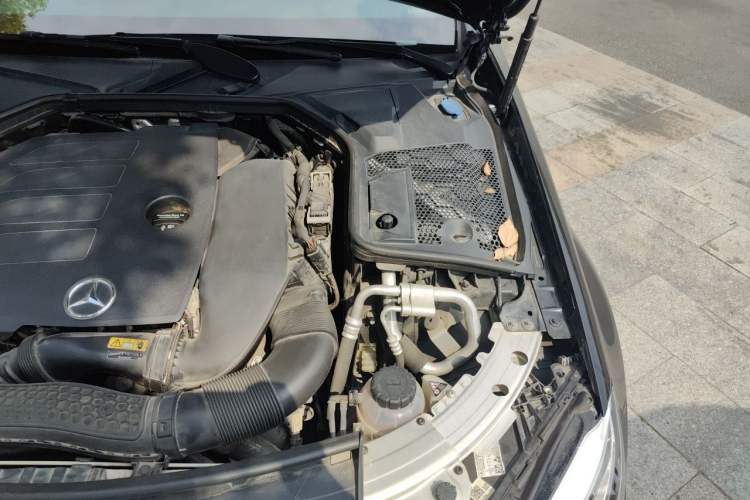 Used Mercedes-Benz C-Class 2019 Restyled C 260 L Sport Edition Engine Bay Left