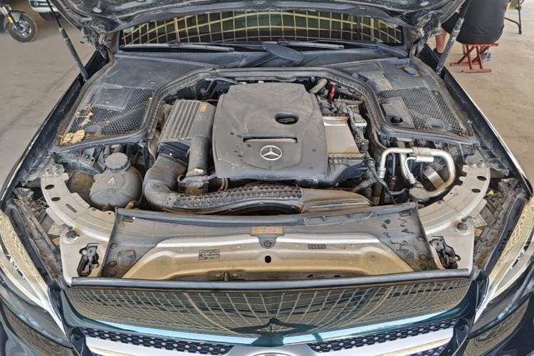 Used Mercedes-Benz C-Class 2019 C 180 L Fashion Edition Sport Version Engine Bay