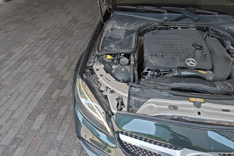 Used Mercedes-Benz C-Class 2019 C 260 L Sport Edition Engine Bay Right