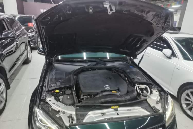Used Mercedes-Benz C-Class 2019 Restyled C 260 L Sport Edition Engine Bay