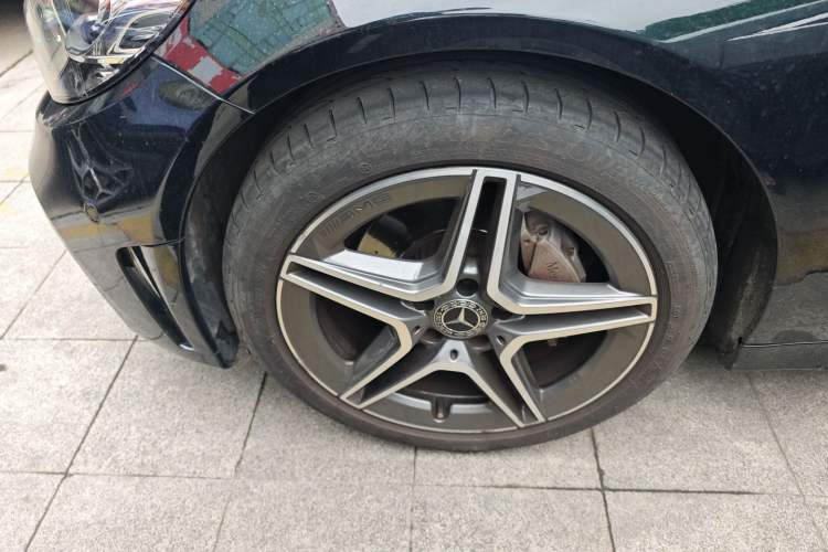 Used Mercedes-Benz C-Class 2019 C 260 Estate Exterior 1