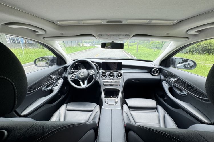 Used Mercedes-Benz C-Class 2019 C 180 L Fashion Edition Sport Version Exterior 11