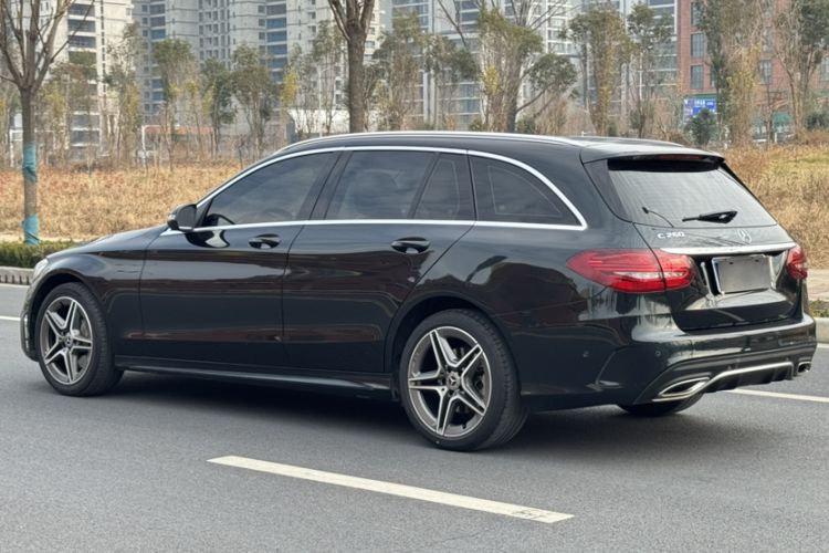 Used Mercedes-Benz C-Class 2019 C 260 Estate Exterior 2