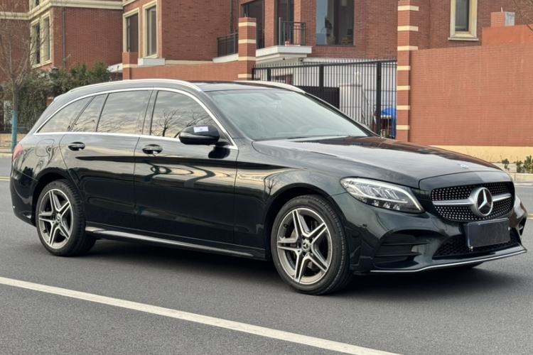 Used Mercedes-Benz C-Class 2019 C 260 Estate Exterior 5