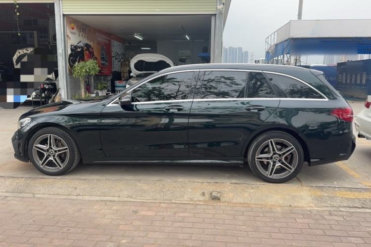 Used Mercedes-Benz C-Class 2019 C 260 Estate Exterior 6