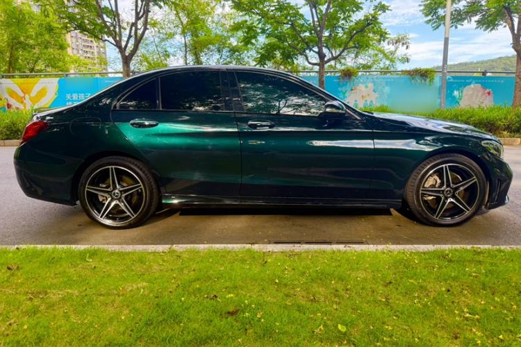 Used Mercedes-Benz C-Class 2019 C 260 Sport Edition 4MATIC Exterior 7