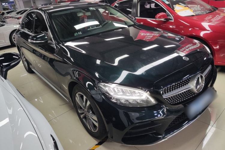 Used Mercedes-Benz C-Class 2019 C 180 L Fashion Edition Sport Version Front Right 45 Deg