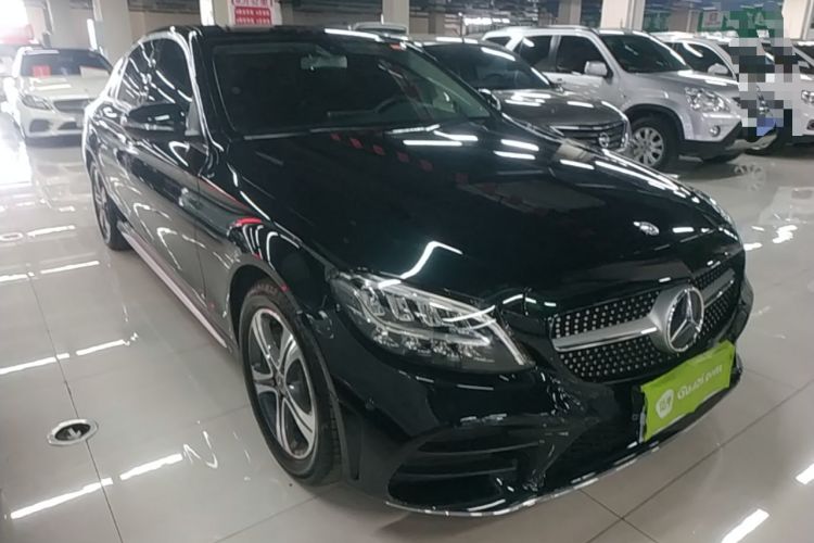 Used Mercedes-Benz C-Class 2019 C 260 L Sport Edition Front Right 45 Deg