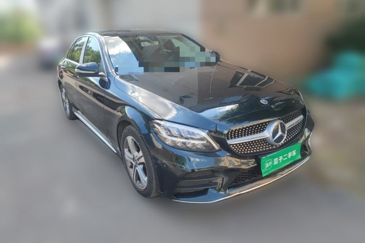 Used Mercedes-Benz C-Class 2019 Restyled C 260 L Sport Edition Front Right 45 Deg