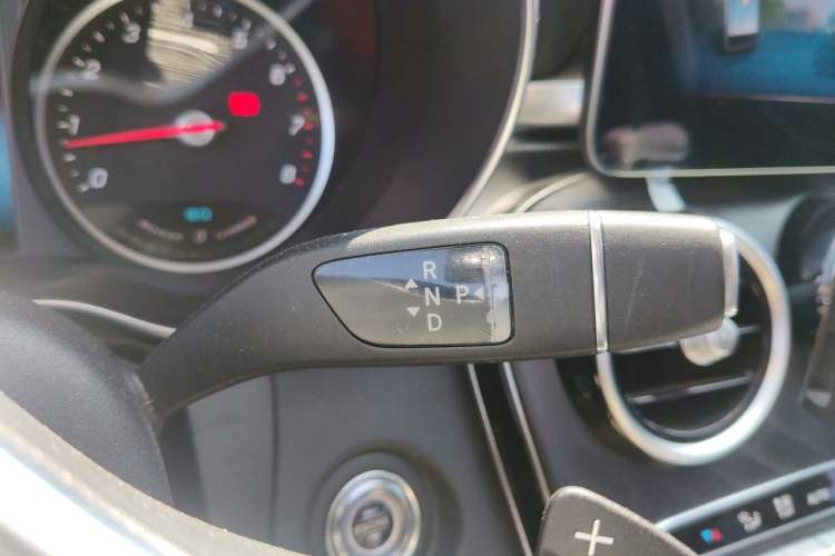 Used Mercedes-Benz C-Class 2019 C 260 L Sport Edition Gear Lever