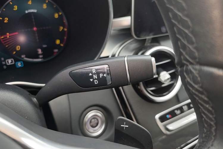 Used Mercedes-Benz C-Class 2019 Restyled C 260 L Sport Edition Gear Lever