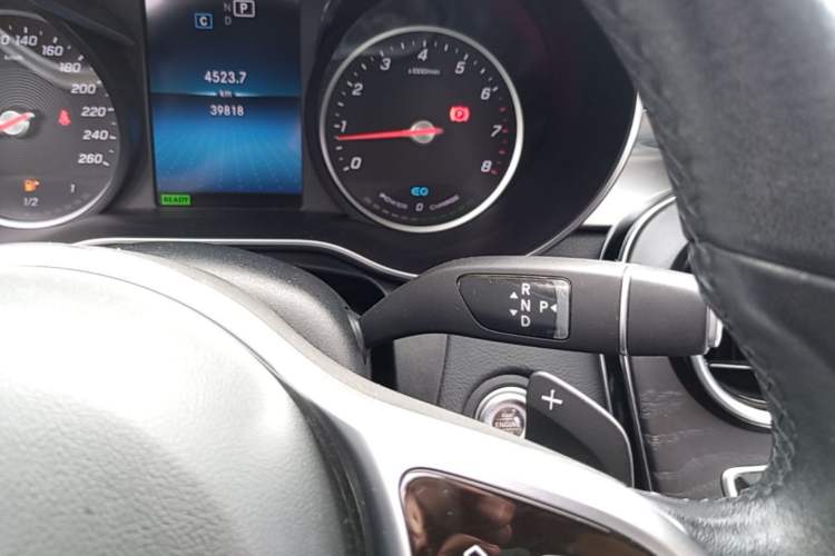 Used Mercedes-Benz C-Class 2019 C 260 L Sport Edition Gear Lever