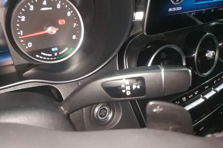 Used Mercedes-Benz C-Class 2019 C 260 L Sport Edition Gear Lever