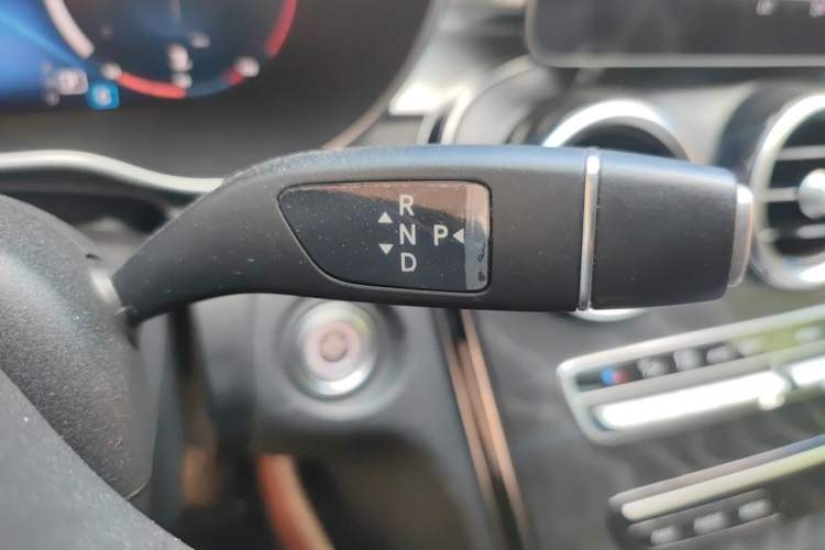 Used Mercedes-Benz C-Class 2019 Restyled C 260 L Sport Edition Gear Lever