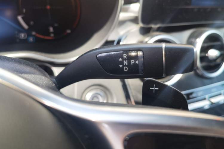 Used Mercedes-Benz C-Class 2019 Restyled C 260 L Sport Edition Gear Lever