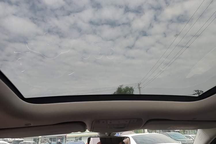 Used Mercedes-Benz C-Class 2019 Restyled C 260 L Sport Edition Headliner